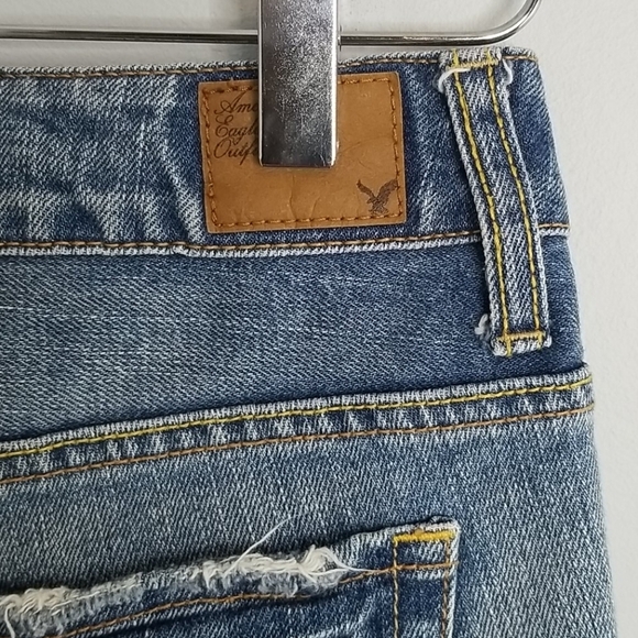 American Eagle denim jean distressed ripped holes rips shorts size 0 - Picture 6 of 8